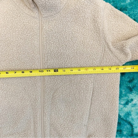 Everlane The Renew Teddy Bomber Oatmeal Small - Picture 12 of 13